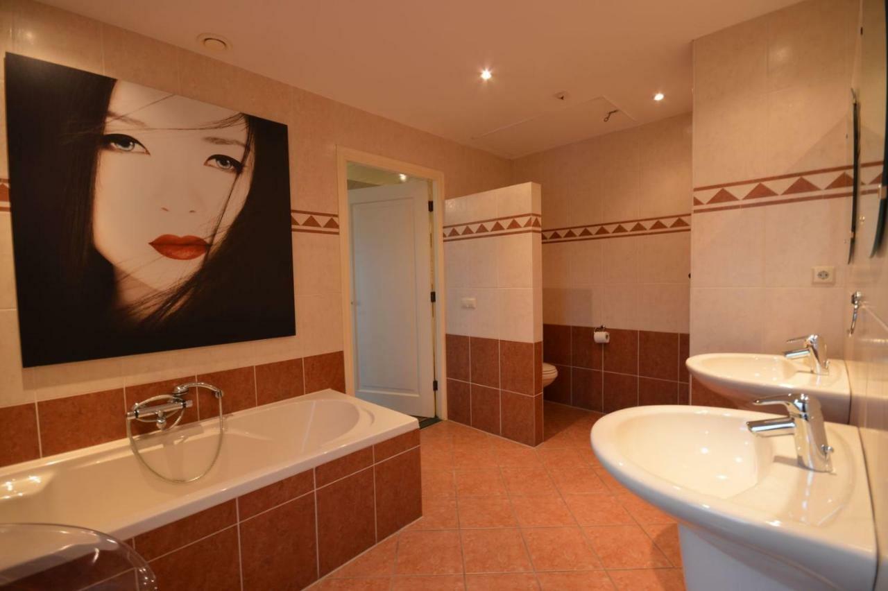 Wake Up Call Bed & Breakfast Westbroek Dış mekan fotoğraf